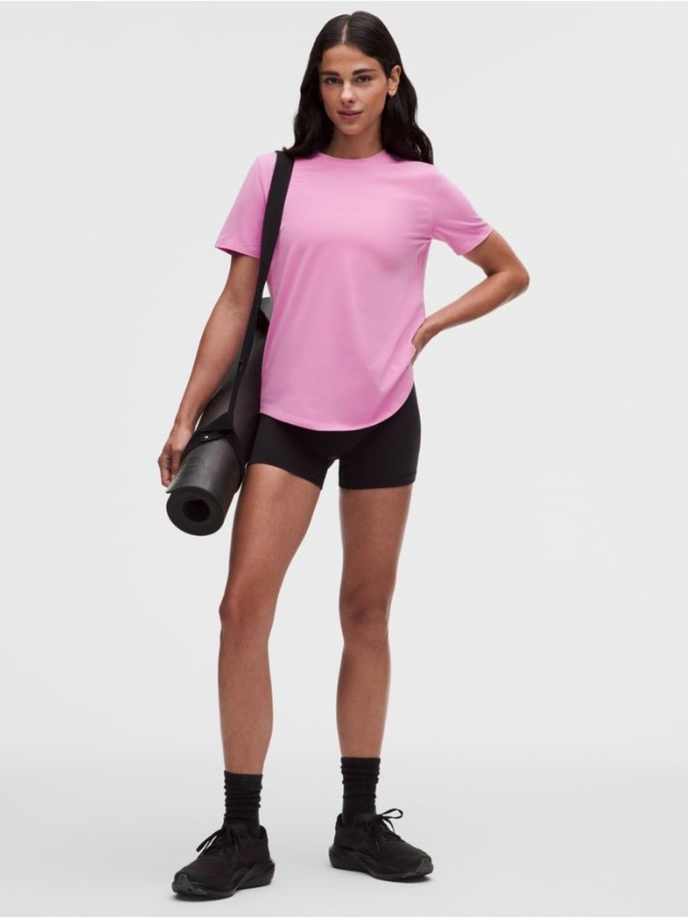 Lululemon /// Women’s Love Crewneck T-Shirt - Pink - Size 2 *NWT*